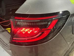 Renault Austral 1.2 Mild Hybrid Advanced 130 Sloopvoertuig (2023, Metallic, Zilvergrijs, Grijs)