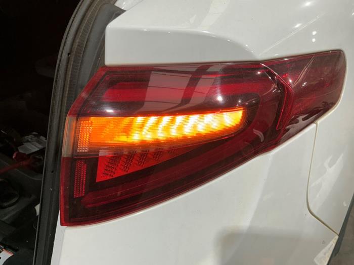 Alfa Romeo Stelvio 2.0 T 16V Q4 Sloopvoertuig (2018, Wit)