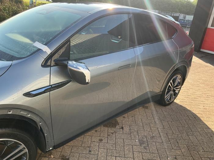 XPENG G6 Long Range 88 kW Sloopvoertuig (2025, Metallic, Zilvergrijs)