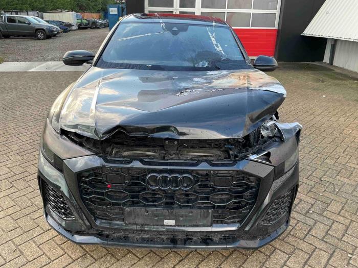 Audi RS Q8 4.0 V8 32V RS TFSI Mild Hybrid Quattro Sloopvoertuig (2022, Metallic, Zwart)