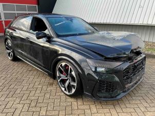 Audi RS Q8 4.0 V8 32V RS TFSI Mild Hybrid Quattro Sloopvoertuig (2022, Metallic, Zwart)