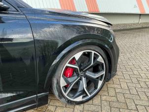 Audi RS Q8 4.0 V8 32V RS TFSI Mild Hybrid Quattro Sloopvoertuig (2022, Metallic, Zwart)