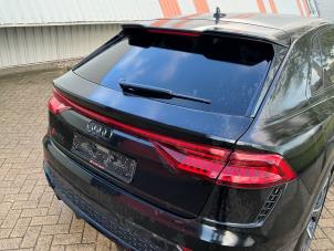 Audi RS Q8 4.0 V8 32V RS TFSI Mild Hybrid Quattro Sloopvoertuig (2022, Metallic, Zwart)