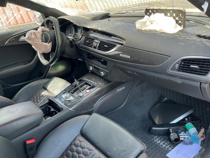 Audi RS 6 Avant 4.0 V8 TFSI Performance 32V Sloopvoertuig (2018, Metallic, Zilvergrijs, Grijs)