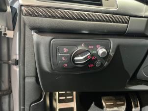 Audi RS 6 Avant 4.0 V8 TFSI Performance 32V Sloopvoertuig (2018, Metallic, Zilvergrijs, Grijs)