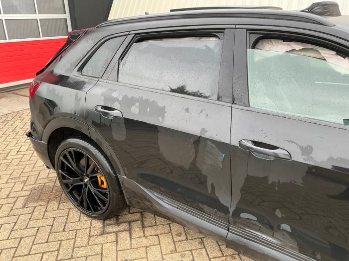 Audi e-tron 55 quattro Sloopvoertuig (2019, Blauw)