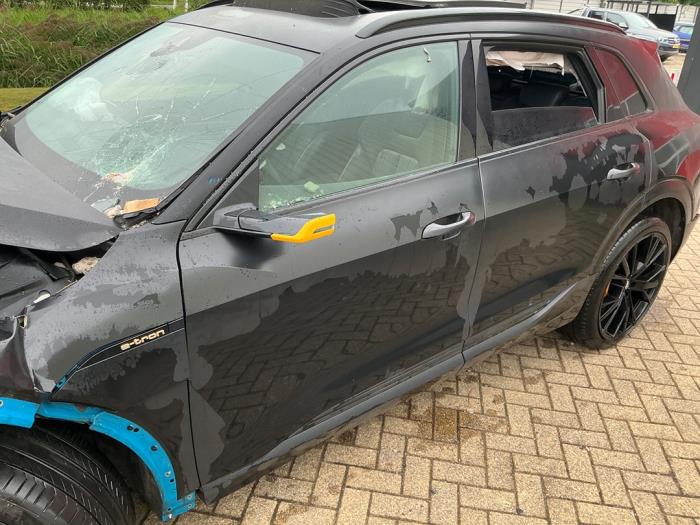 Audi e-tron 55 quattro Sloopvoertuig (2019, Blauw)
