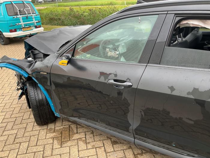 Audi e-tron 55 quattro Sloopvoertuig (2019, Blauw)