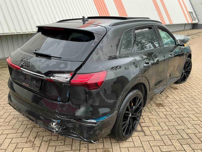 Audi e-tron 55 quattro Sloopvoertuig (2019, Blauw)