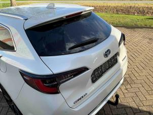 Toyota Corolla Touring Sport 2.0 16V Hybrid Sloopvoertuig (2020, Metallic, Wit)
