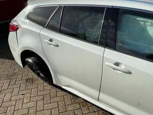 Toyota Corolla Touring Sport 2.0 16V Hybrid Sloopvoertuig (2020, Metallic, Wit)
