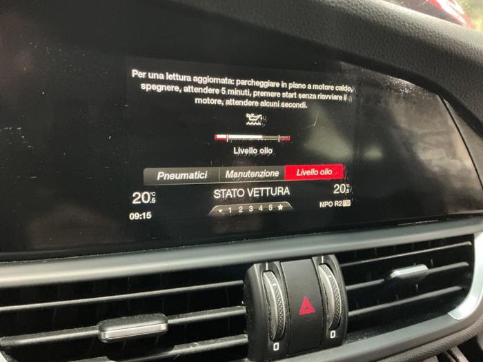 Alfa Romeo Giulia 2.2d 150 16V Sloopvoertuig (2016, Rood)