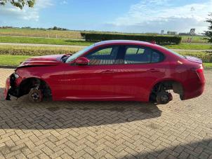Alfa Romeo Giulia 2.2d 150 16V Sloopvoertuig (2016, Rood)