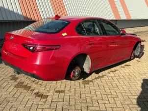Alfa Romeo Giulia 2.2d 150 16V Sloopvoertuig (2016, Rood)