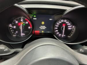 Alfa Romeo Giulia 2.2d 150 16V Sloopvoertuig (2016, Rood)
