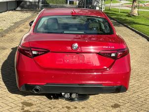 Alfa Romeo Giulia 2.2d 150 16V Sloopvoertuig (2016, Rood)