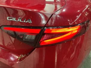 Alfa Romeo Giulia 2.2d 150 16V Sloopvoertuig (2016, Rood)