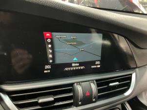 Alfa Romeo Giulia 2.2d 150 16V Sloopvoertuig (2016, Rood)