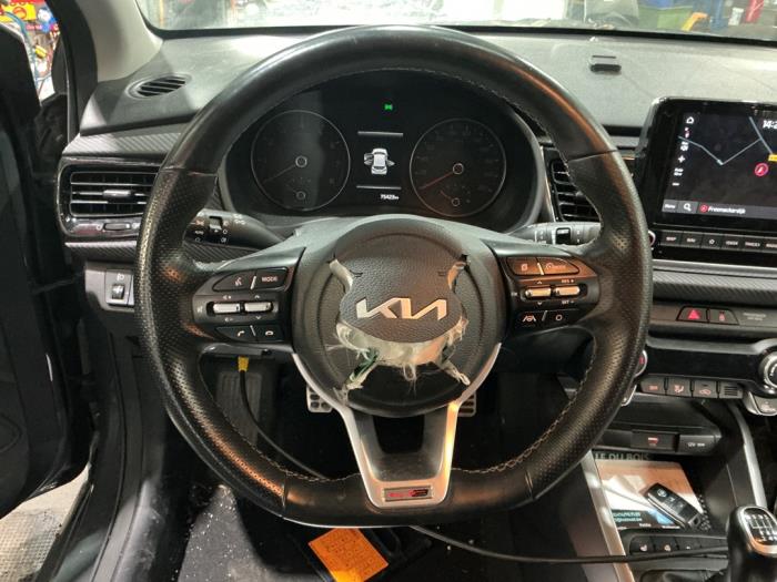 Kia Rio IV 1.0i T-GDi 100 12V Sloopvoertuig (2022, Grijs)