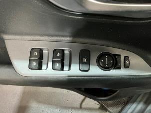 Kia Rio IV 1.0i T-GDi 100 12V Sloopvoertuig (2022, Grijs)