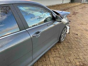 Kia Rio IV 1.0i T-GDi 100 12V Sloopvoertuig (2022, Grijs)