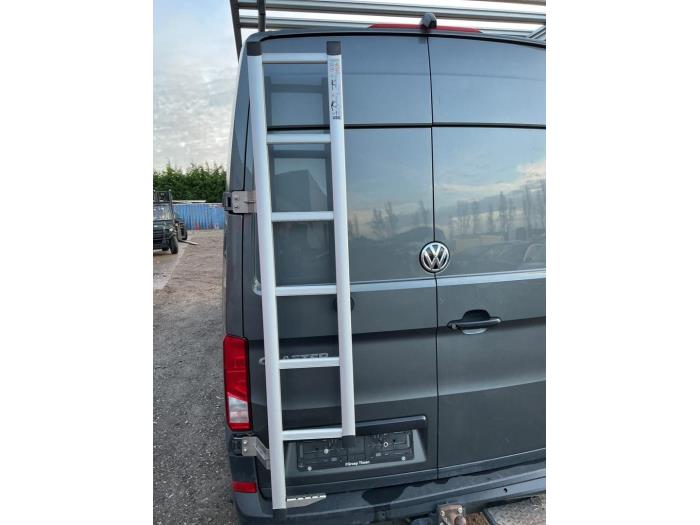 Volkswagen Crafter 2.0 TDI FWD Sloopvoertuig (2022, Metallic, Zilvergrijs)