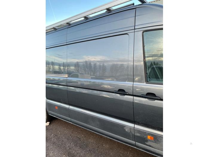 Volkswagen Crafter 2.0 TDI FWD Sloopvoertuig (2022, Metallic, Zilvergrijs)