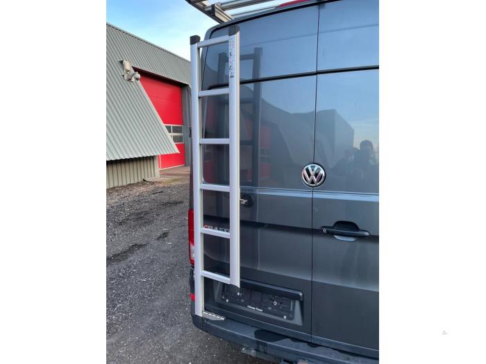 Volkswagen Crafter 2.0 TDI FWD Sloopvoertuig (2022, Metallic, Zilvergrijs)