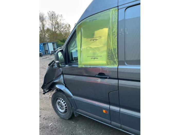 Volkswagen Crafter 2.0 TDI FWD Sloopvoertuig (2022, Metallic, Zilvergrijs)