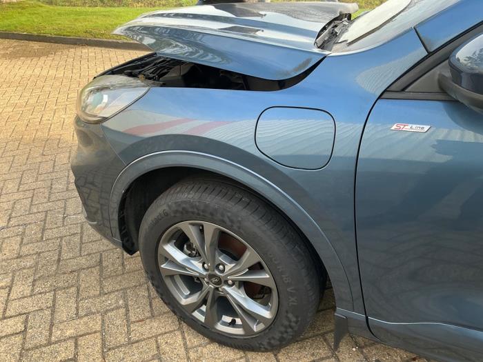 Ford Kuga III 2.5 PHEV 16V Sloopvoertuig (2023, Metallic, Blauw)