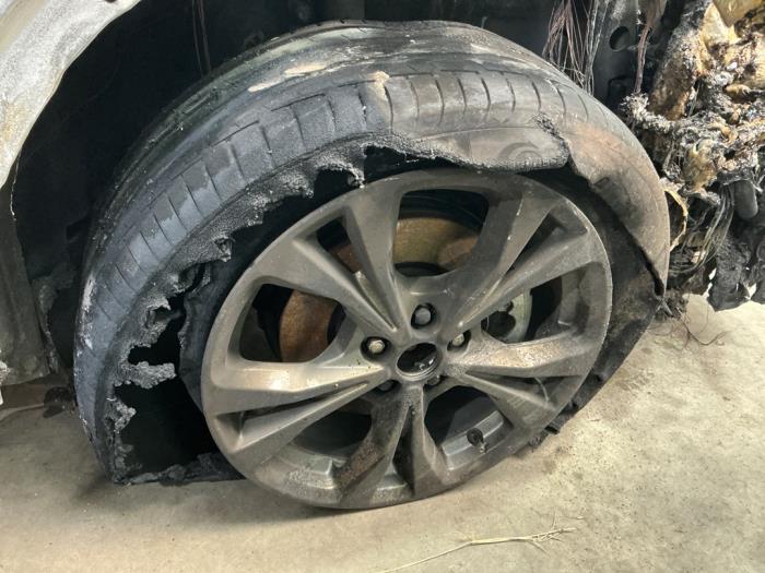 Ford Kuga III 2.5 PHEV 16V Sloopvoertuig (2023, Metallic, Blauw)