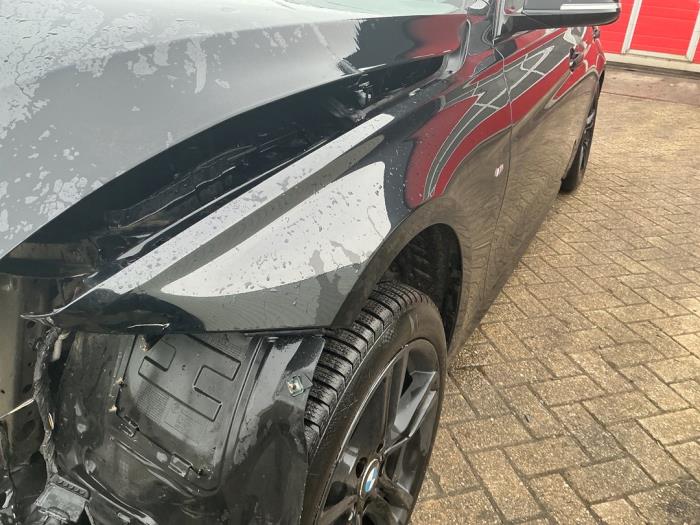 BMW 3 serie Touring 320d xDrive 2.0 16V Sloopvoertuig (2019, Metallic, Zwart)