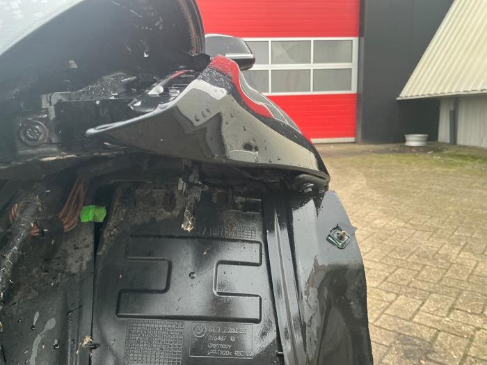 BMW 3 serie Touring 320d xDrive 2.0 16V Sloopvoertuig (2019, Metallic, Zwart)