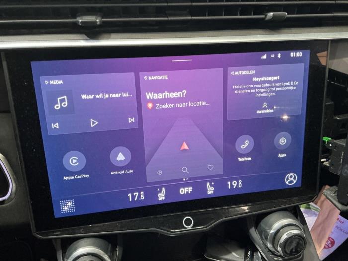 Lynk & Co 01 1.5 PHEV Sloopvoertuig (2022, Metallic, Zwart)