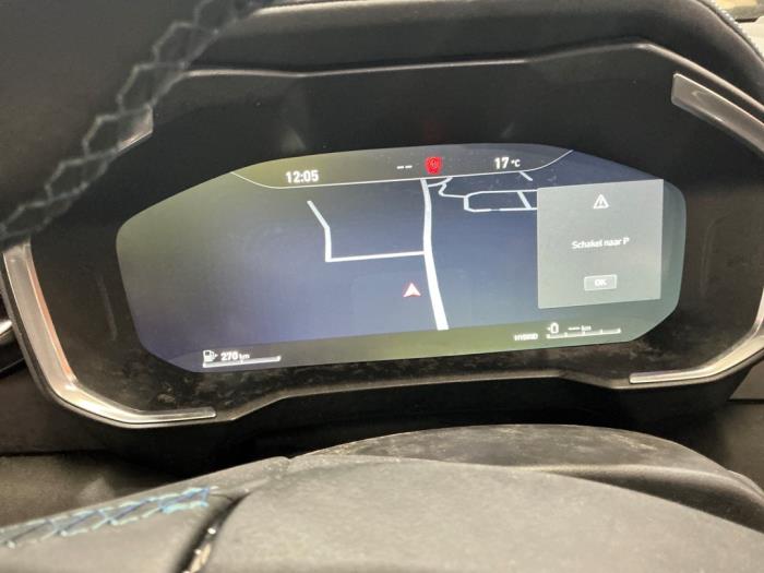 Lynk & Co 01 1.5 PHEV Sloopvoertuig (2022, Metallic, Zwart)