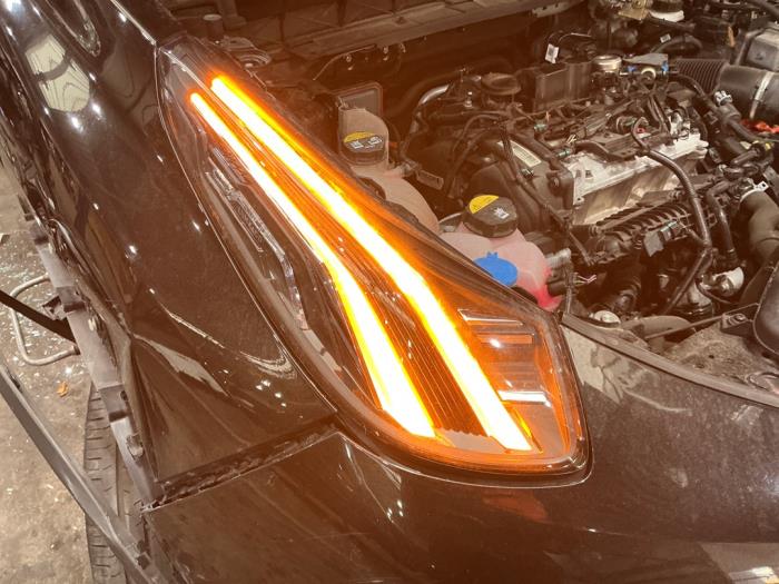 Lynk & Co 01 1.5 PHEV Sloopvoertuig (2022, Metallic, Zwart)