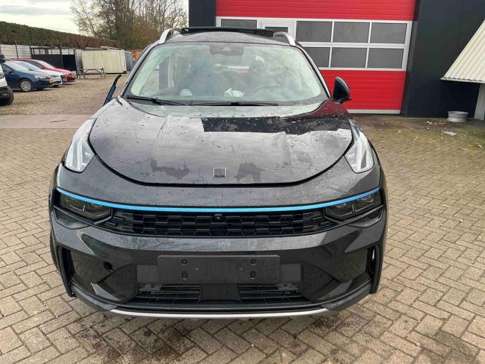 Lynk & Co 01 1.5 PHEV Sloopvoertuig (2022, Metallic, Zwart)