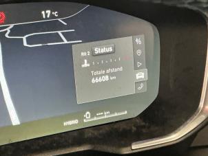 Lynk & Co 01 1.5 PHEV Sloopvoertuig (2022, Metallic, Zwart)