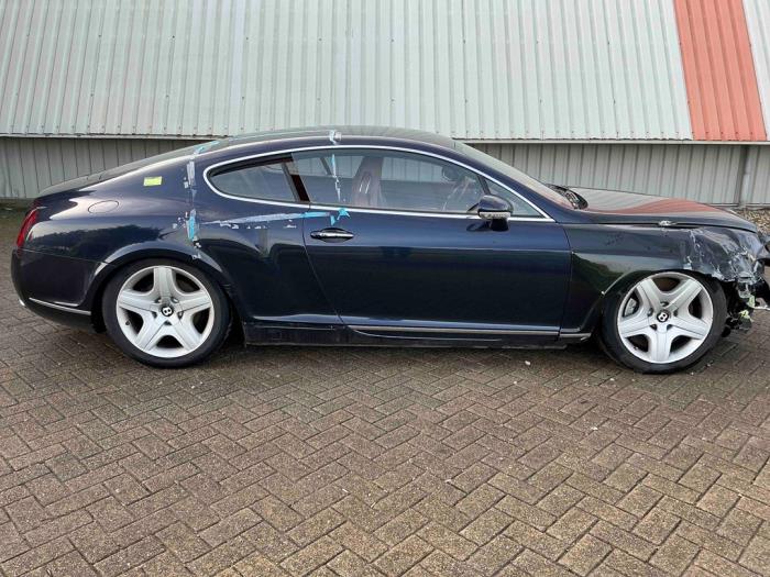 Bentley Continental GT 6.0 W12 48V Sloopvoertuig (2004, Blauw, Groen)