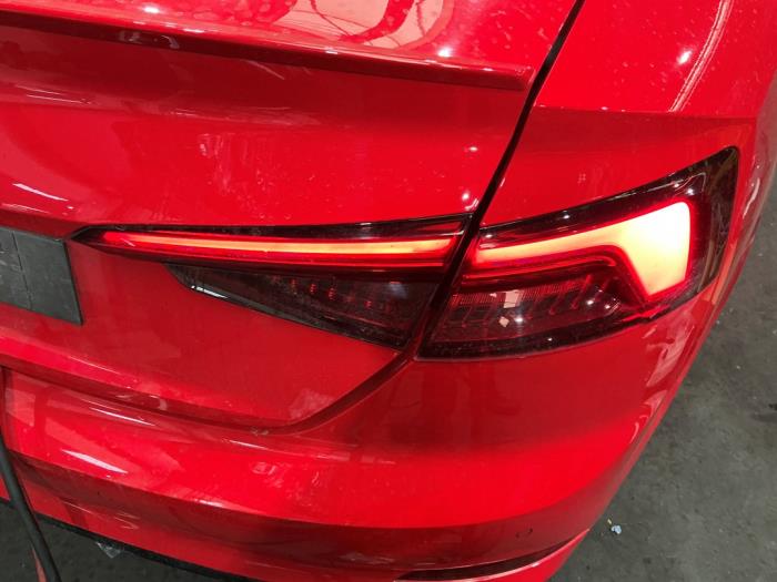 Audi S5 3.0 TFSI V6 24V Sloopvoertuig (2018, Rood)