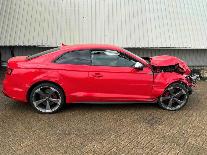Audi S5 3.0 TFSI V6 24V Sloopvoertuig (2018, Rood)