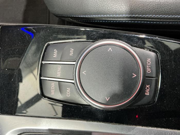 BMW X3 xDrive 30d 3.0 Turbo 24V Mild Hybrid Sloopvoertuig (2021, Metallic, Zwart)