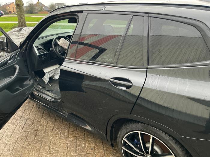 BMW X3 xDrive 30d 3.0 Turbo 24V Mild Hybrid Sloopvoertuig (2021, Metallic, Zwart)