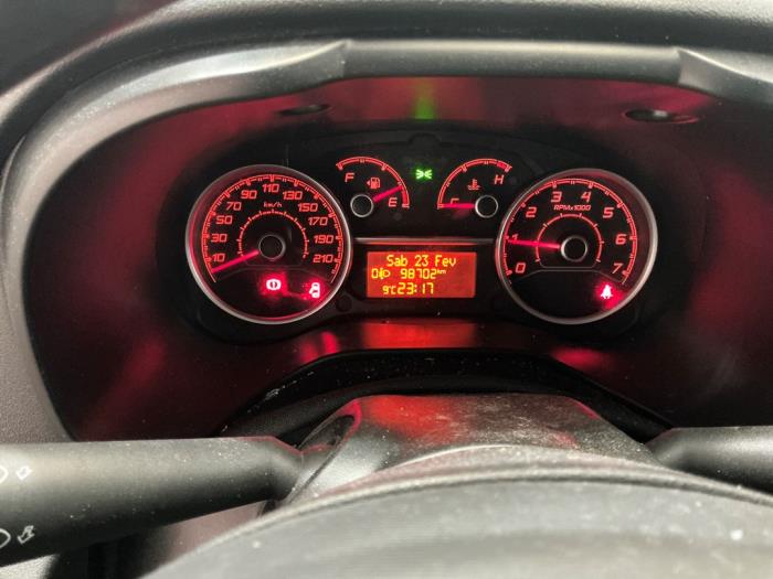Fiat Doblo 15- Sloopvoertuig (2021, Wit)