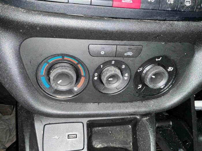Fiat Doblo 15- Sloopvoertuig (2021, Wit)