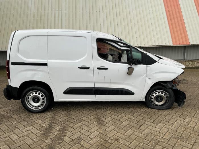 Opel Combo Cargo 1.5 CDTI 130 Sloopvoertuig (2024, Wit)