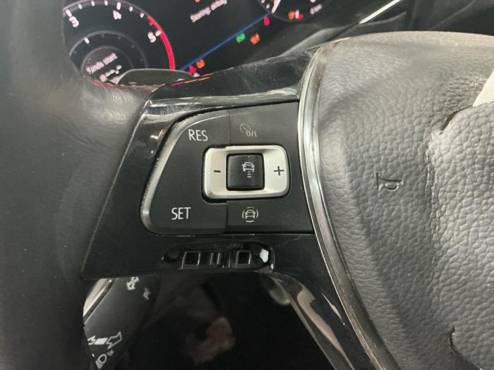 Volkswagen Passat Variant 1.6 TDI 16V Sloopvoertuig (2019, Metallic, Zilvergrijs)