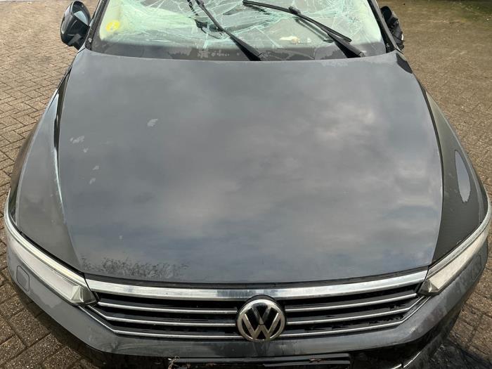 Volkswagen Passat Variant 1.6 TDI 16V Sloopvoertuig (2019, Metallic, Zilvergrijs)