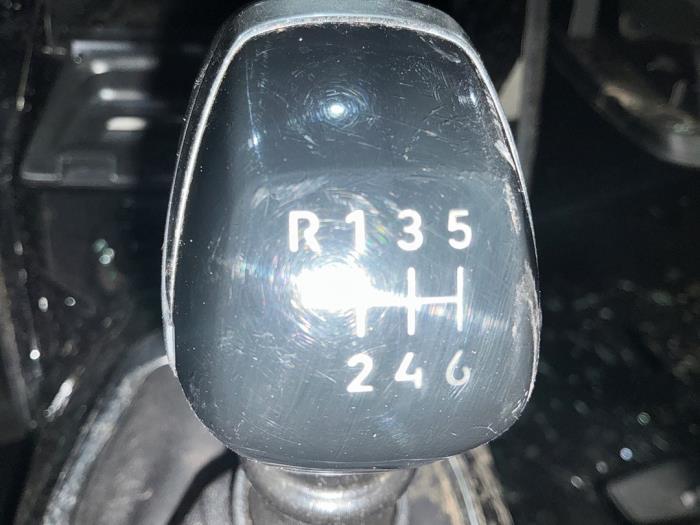 Peugeot 208 II 1.2 Vti 12V PureTech 100 Sloopvoertuig (2025, Grijs)