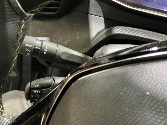 Peugeot 208 II 1.2 Vti 12V PureTech 100 Sloopvoertuig (2025, Grijs)